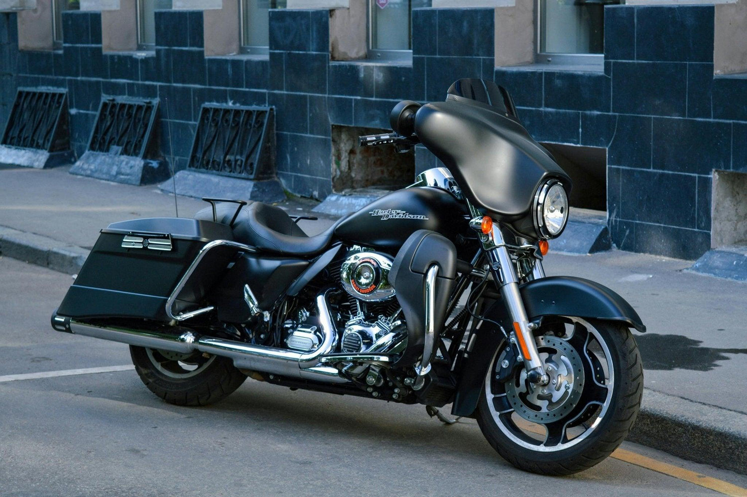 Harley Davidson - RPM Rivals